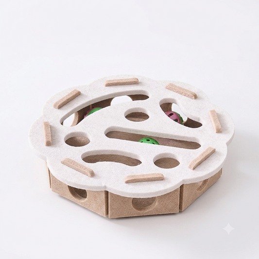 Interactive Cat Puzzle with Balls – Felt Intelligence Toy